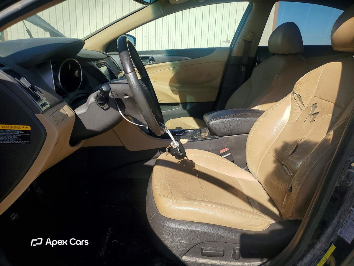 Hyundai Sonata 2011
