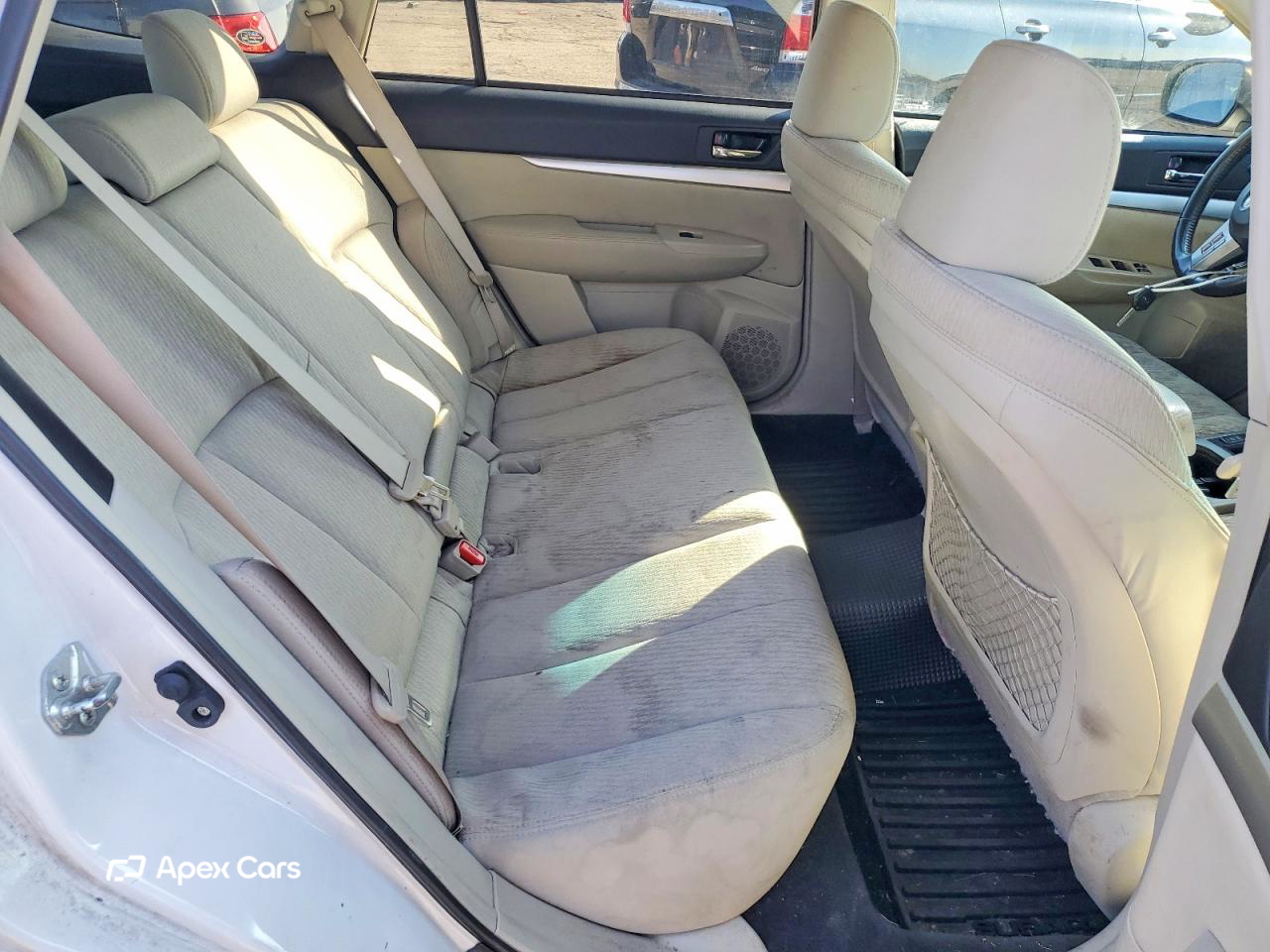 Subaru Outback 2011