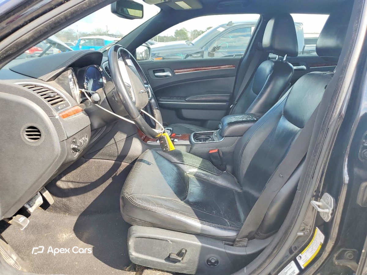 Chrysler 300 2012