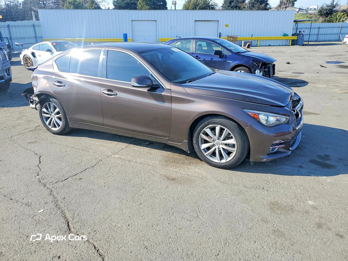 Infiniti Q50 2014