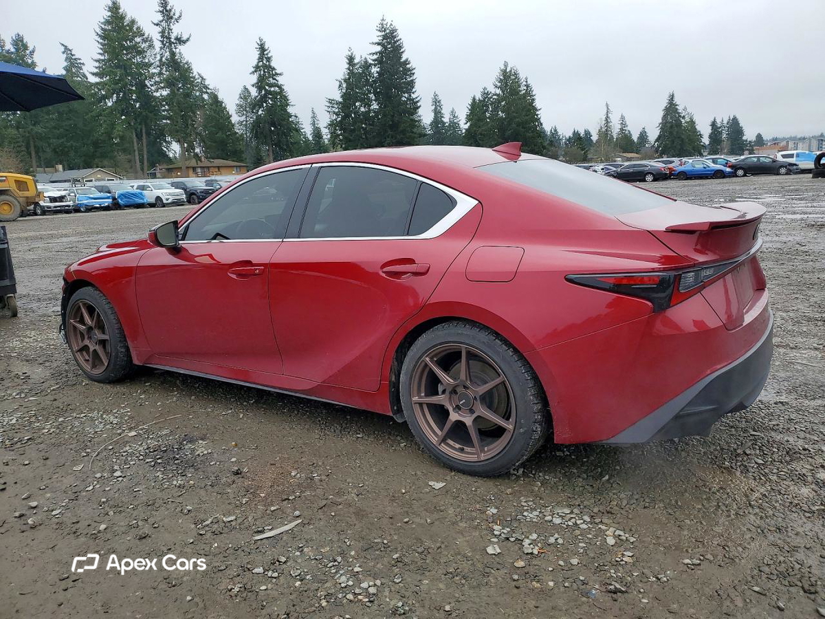 Lexus IS 2021