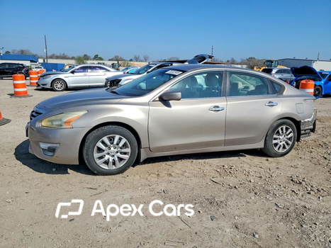 Nissan Altima 2014 - Image 1 of 5