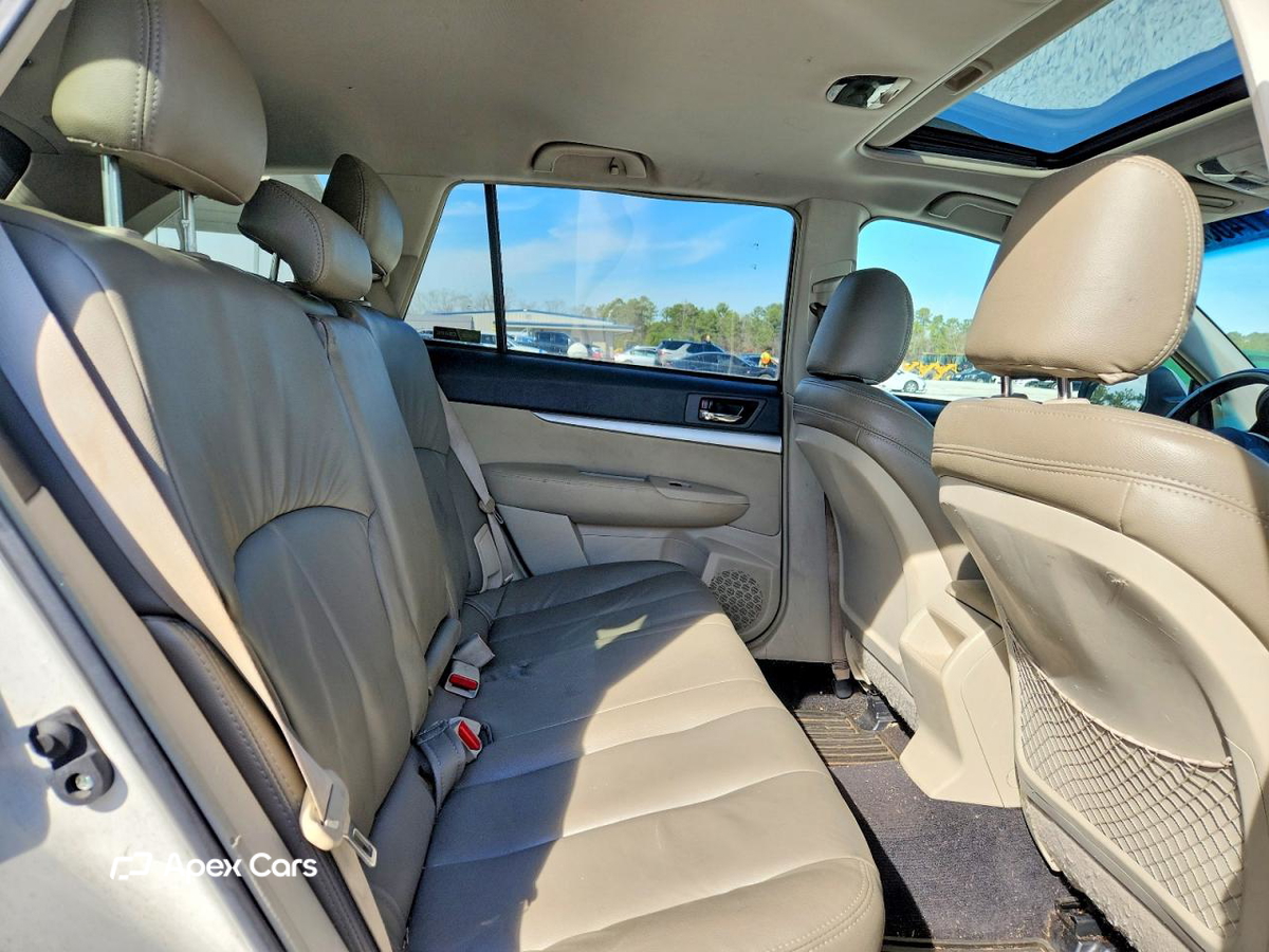 Subaru Outback 2010