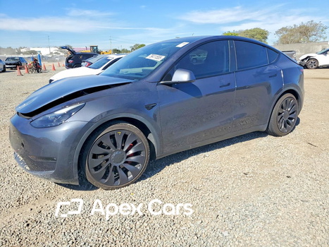 Tesla Model Y 2022 - Image 1 of 14