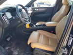 Volvo XC40 2021