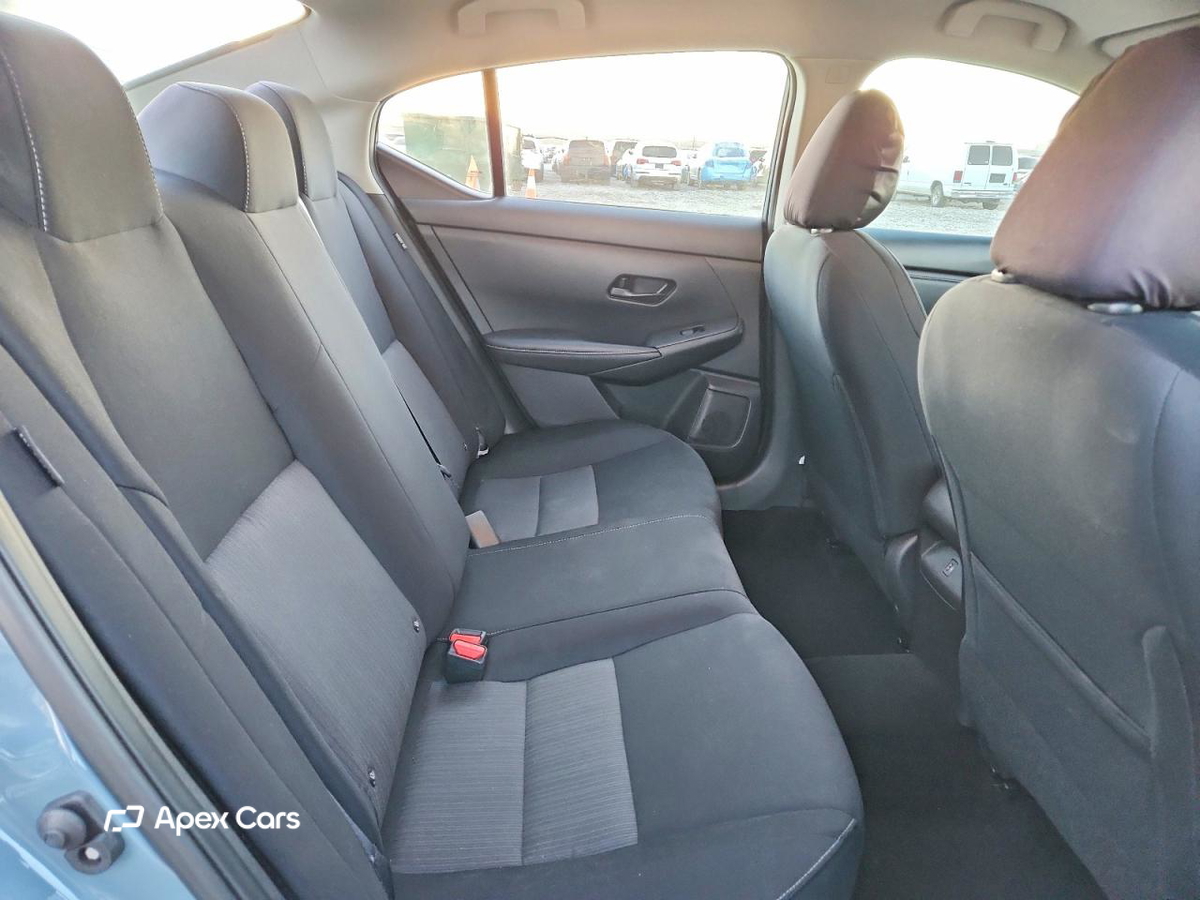 Nissan Sentra 2024