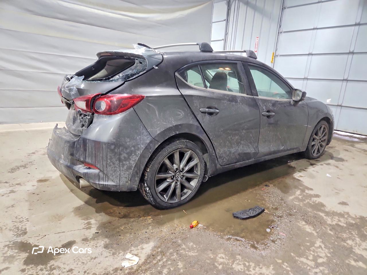 Mazda 3 2018