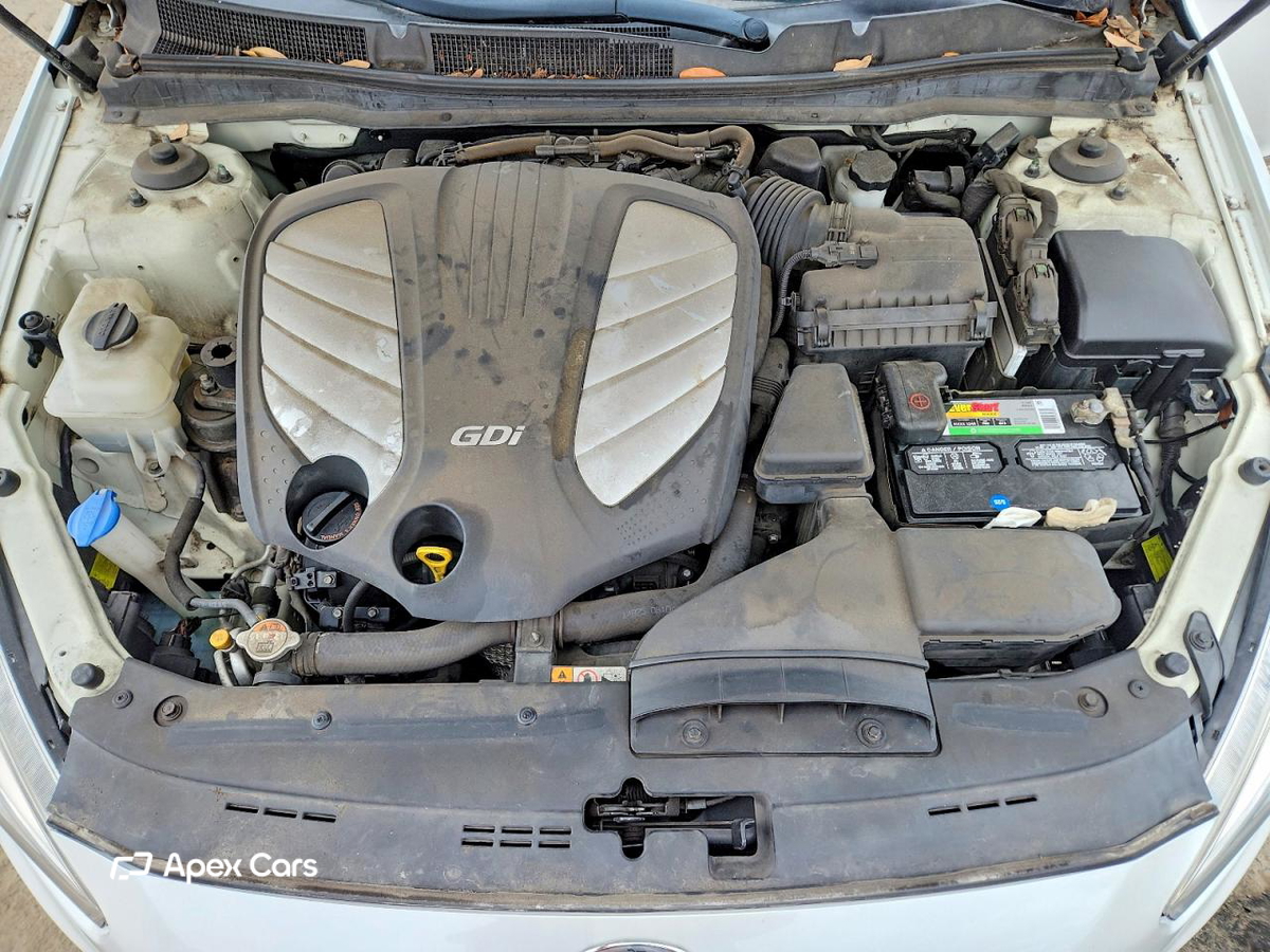 Kia Cadenza 2014