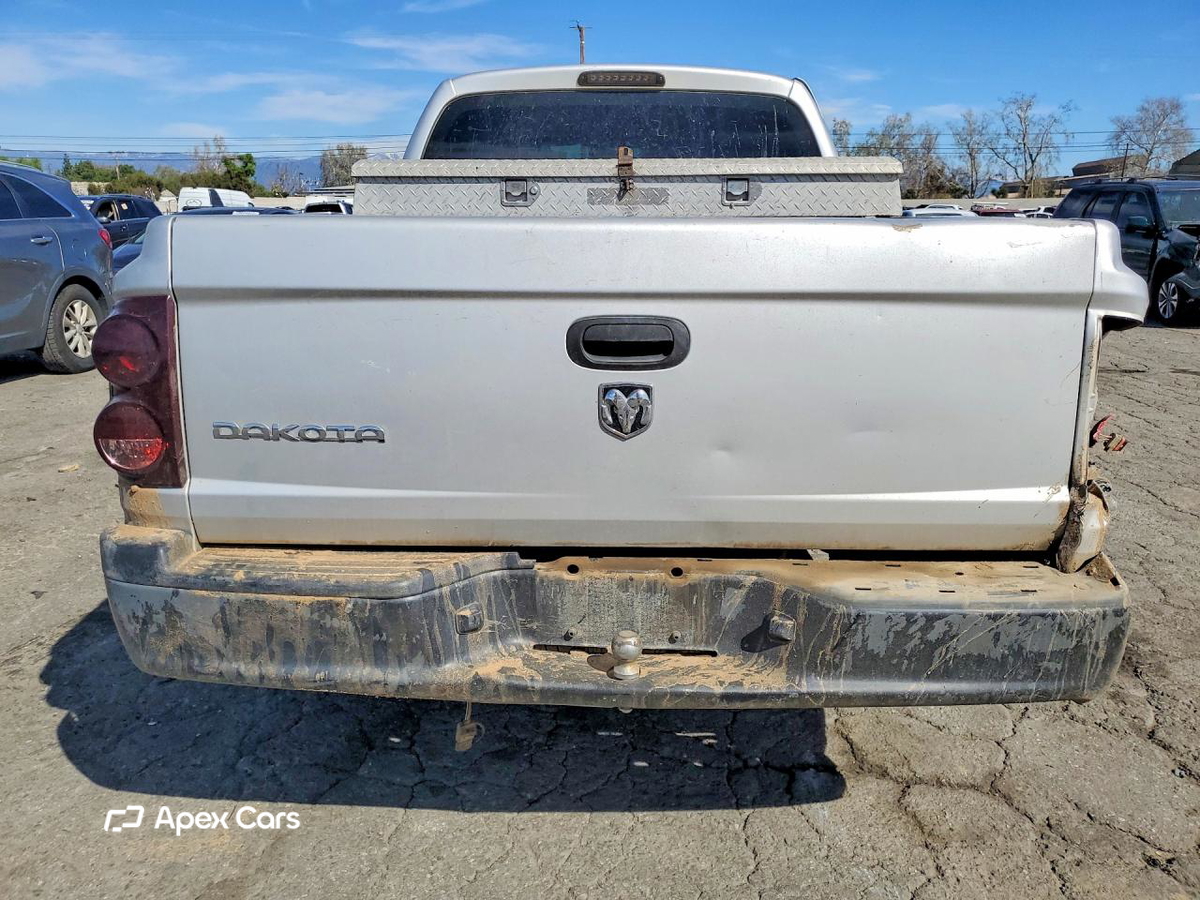 Dodge Dakota 2005