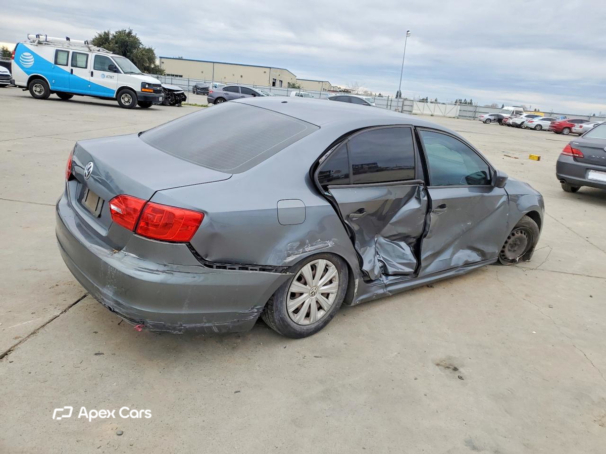 Volkswagen Jetta 2013
