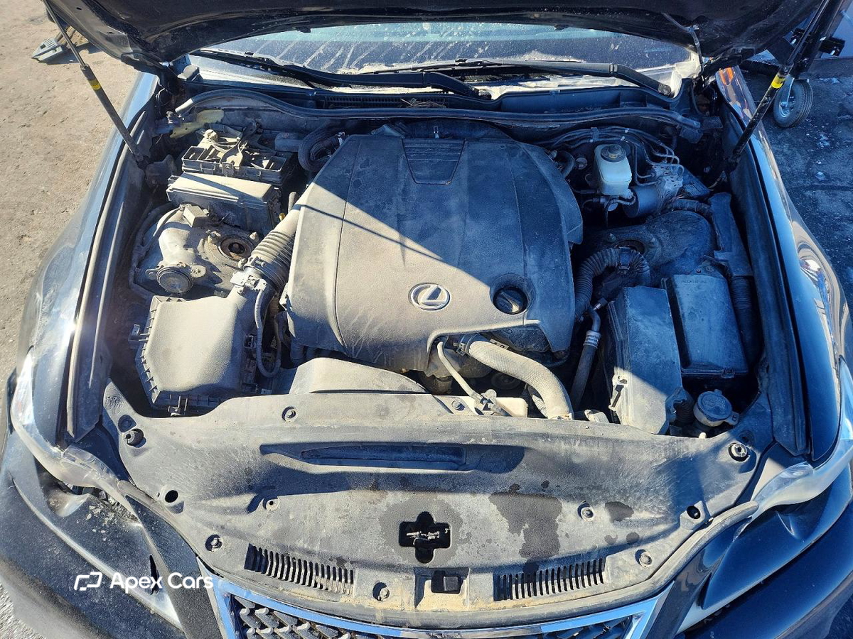 Lexus IS 2014