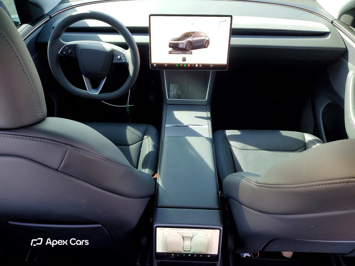 Tesla Model Y 2026