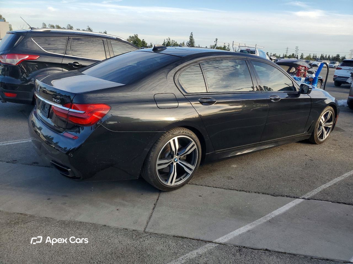 BMW Series 7 2019