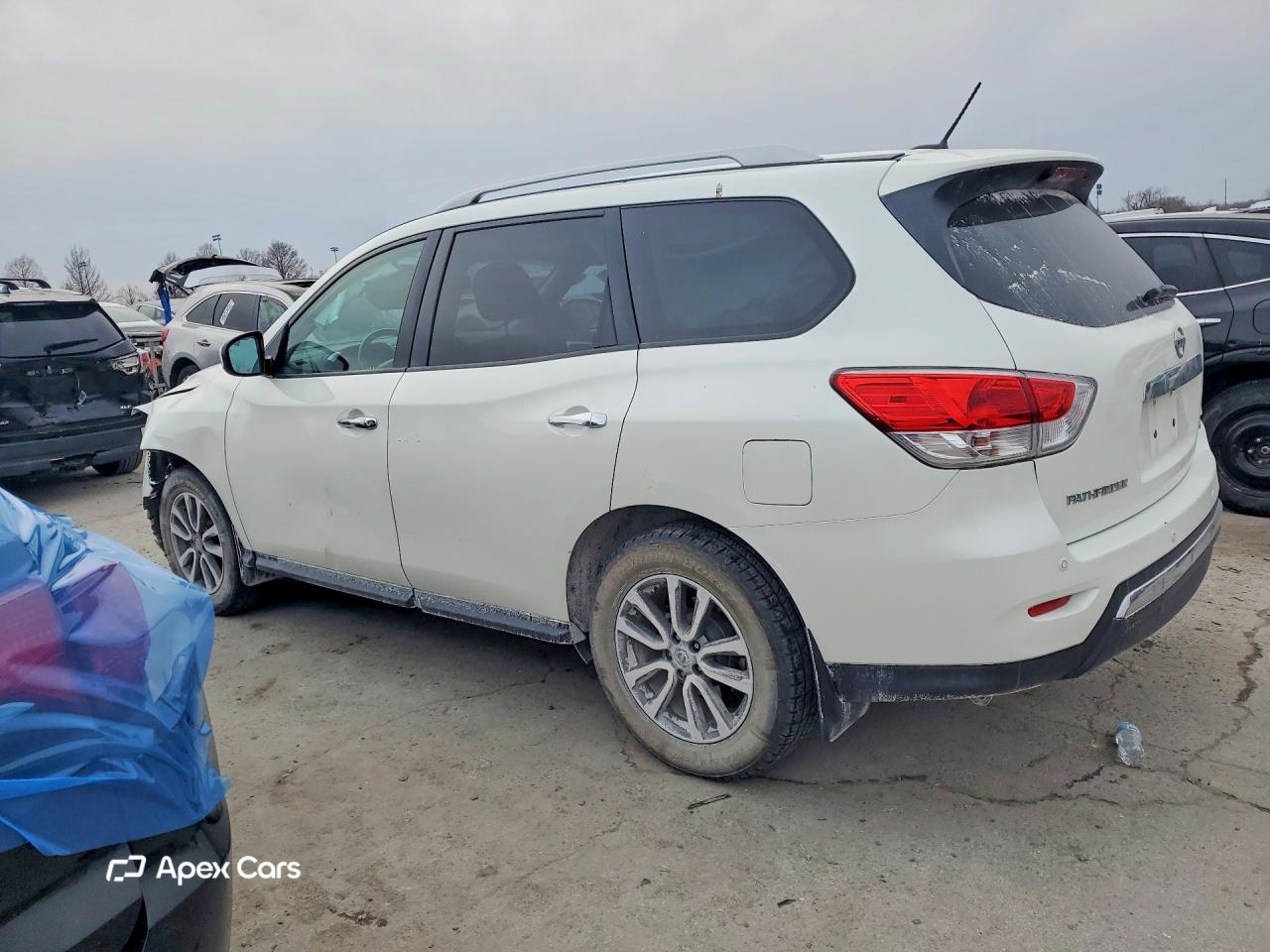 Nissan Pathfinder 2016