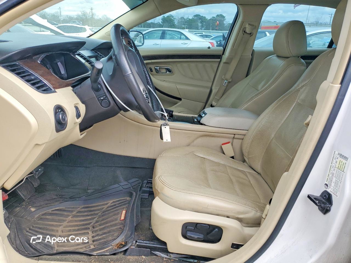 Ford Taurus 2014