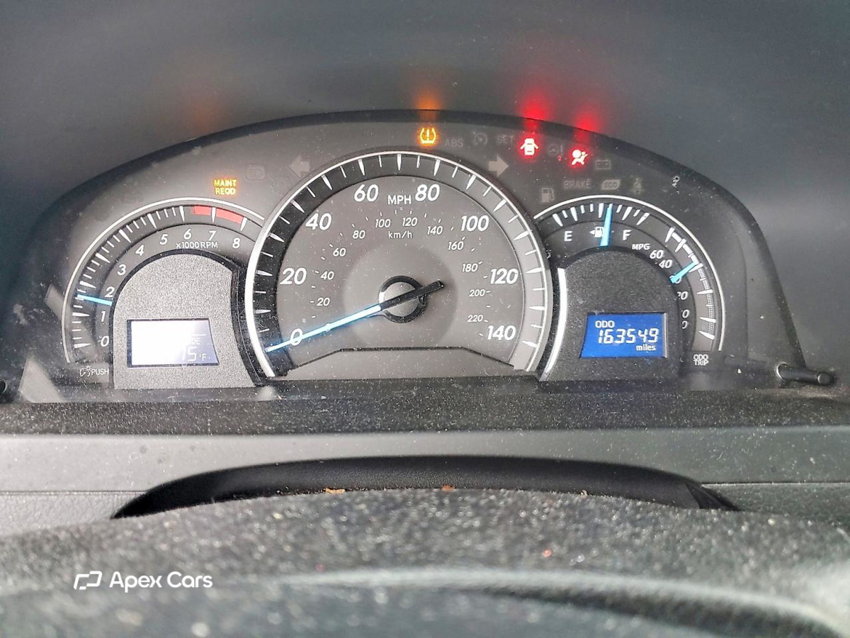 Toyota Camry 2012