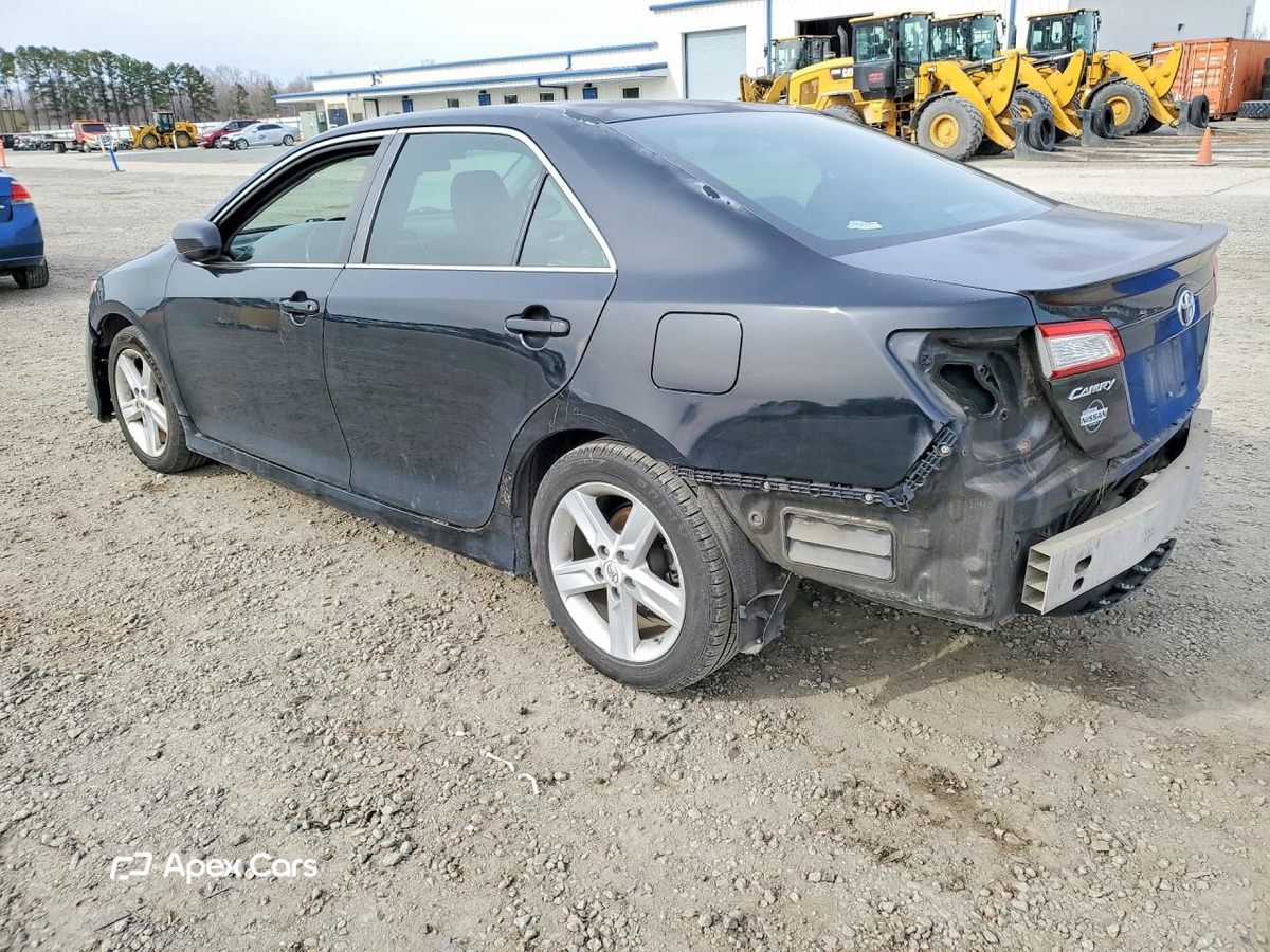 Toyota Camry 2012