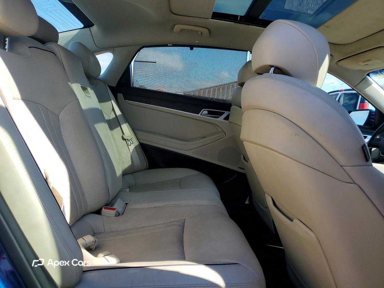 Hyundai Genesis 2015