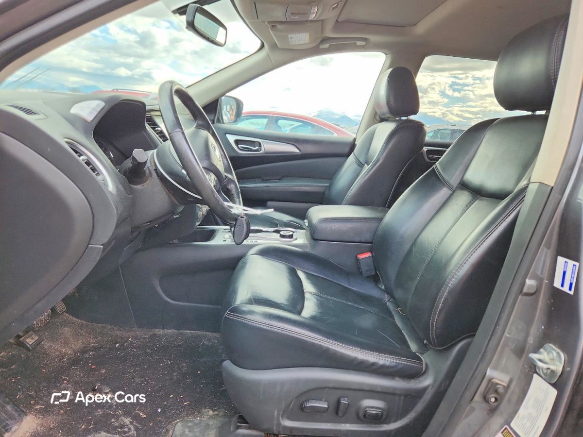 Nissan Pathfinder 2018