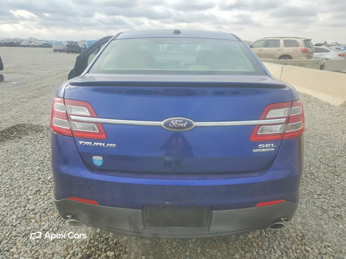 Ford Taurus 2013