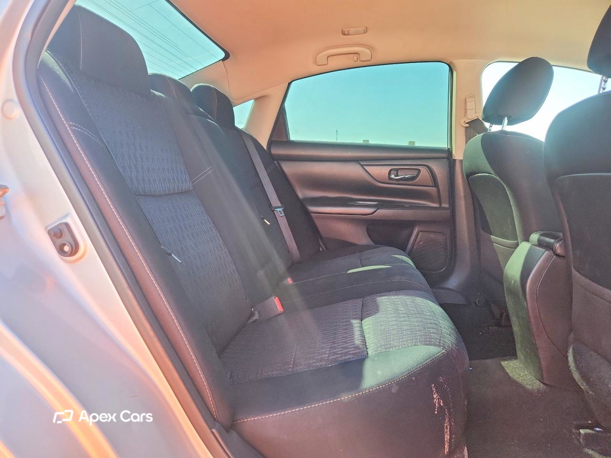 Nissan Altima 2016