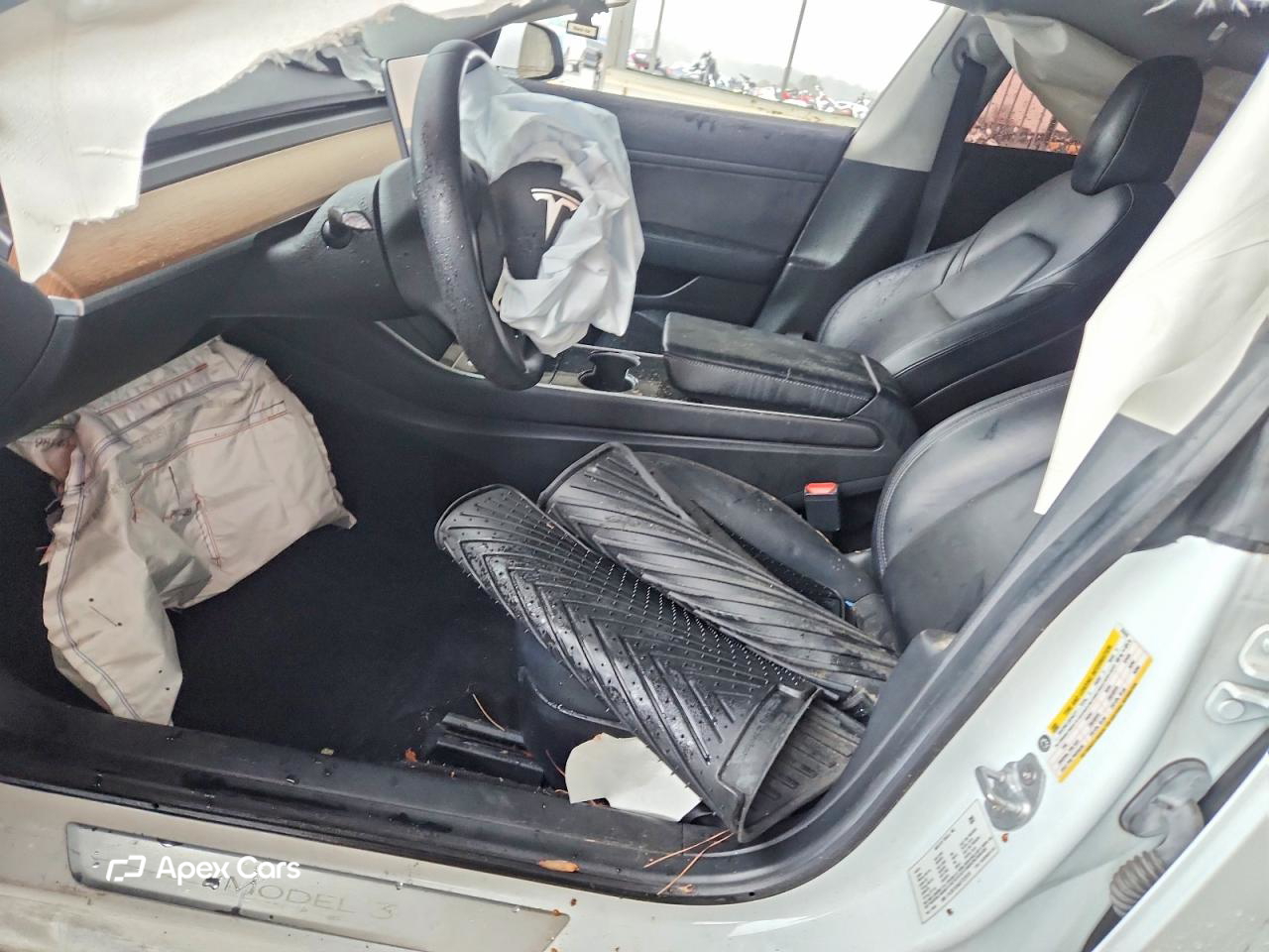 Tesla Model 3 2020