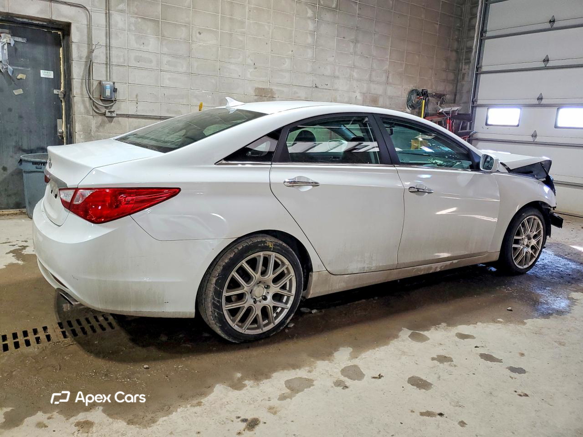Hyundai Sonata 2011