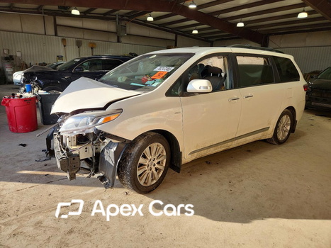 Toyota Sienna 2016 - Image 1 of 13