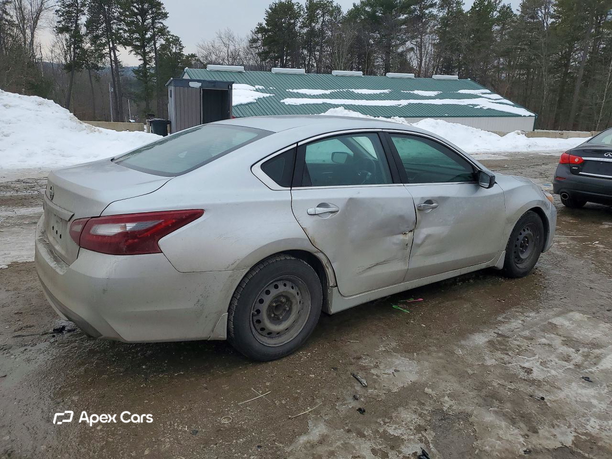 Nissan Altima 2018