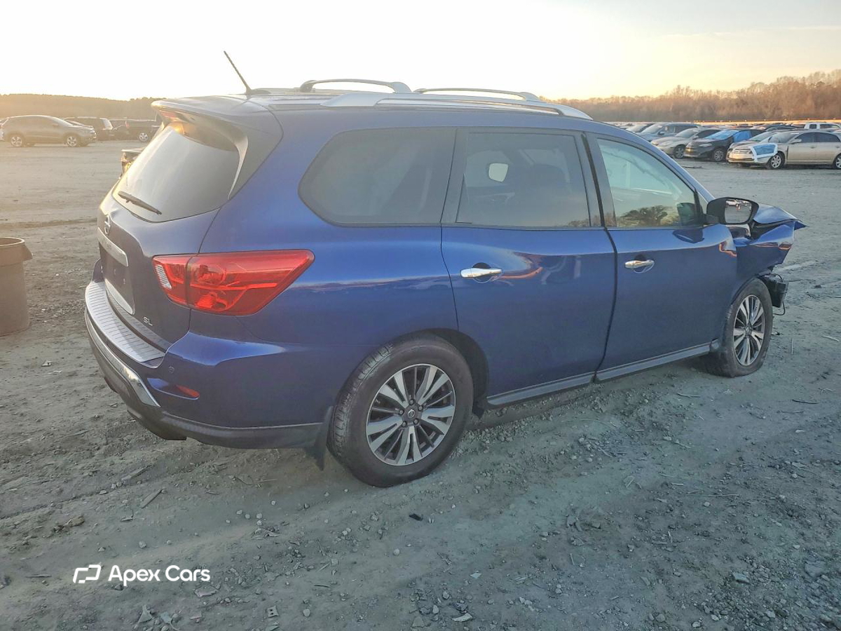 Nissan Pathfinder 2018
