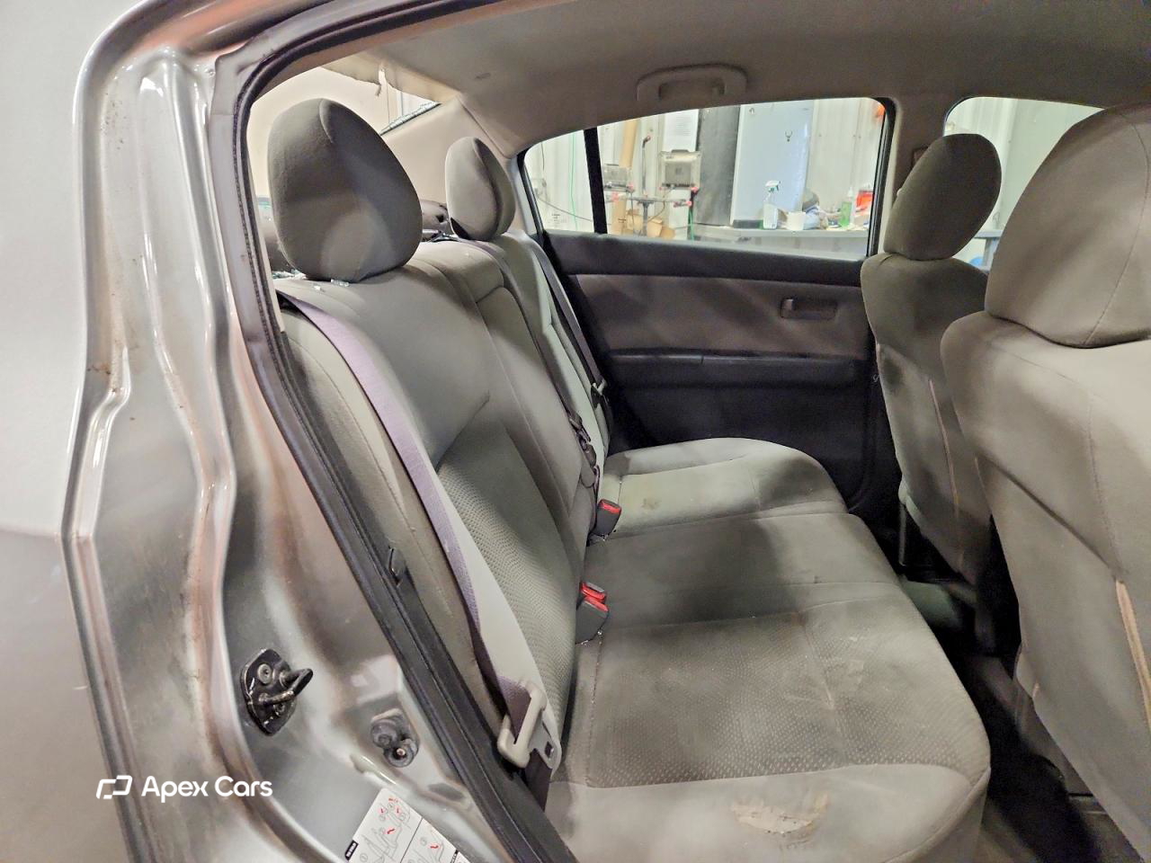 Nissan Sentra 2011