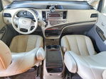 Toyota Sienna 2011