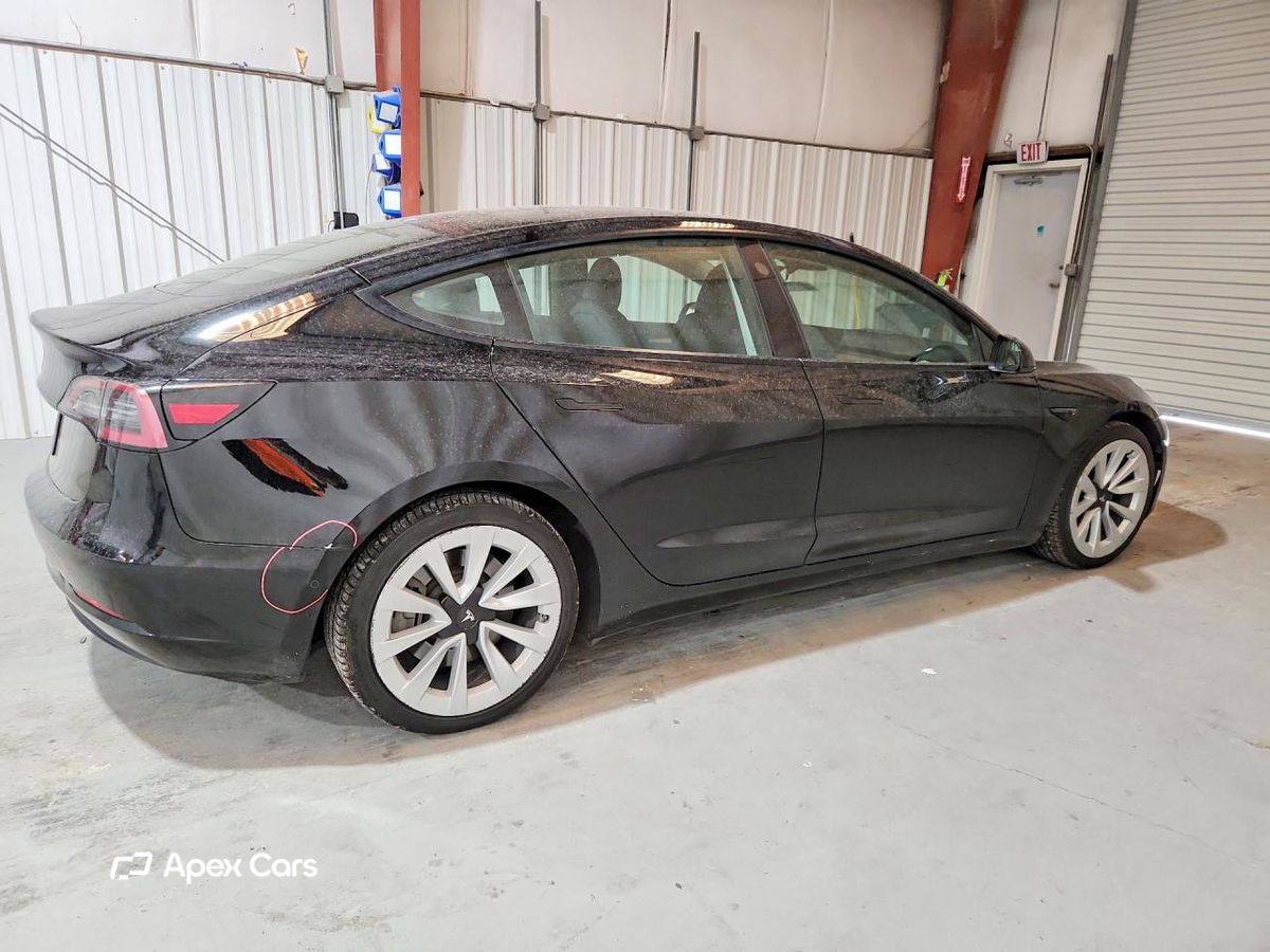 Tesla Model 3 2022