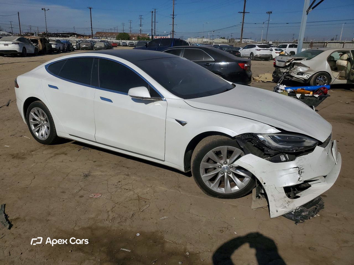 Tesla Model S 2019