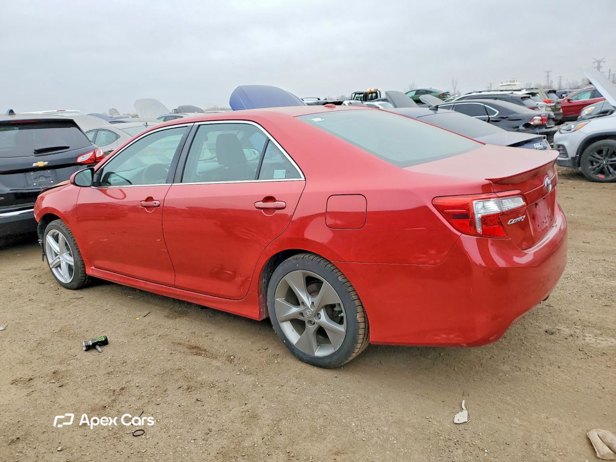 Toyota Camry 2012