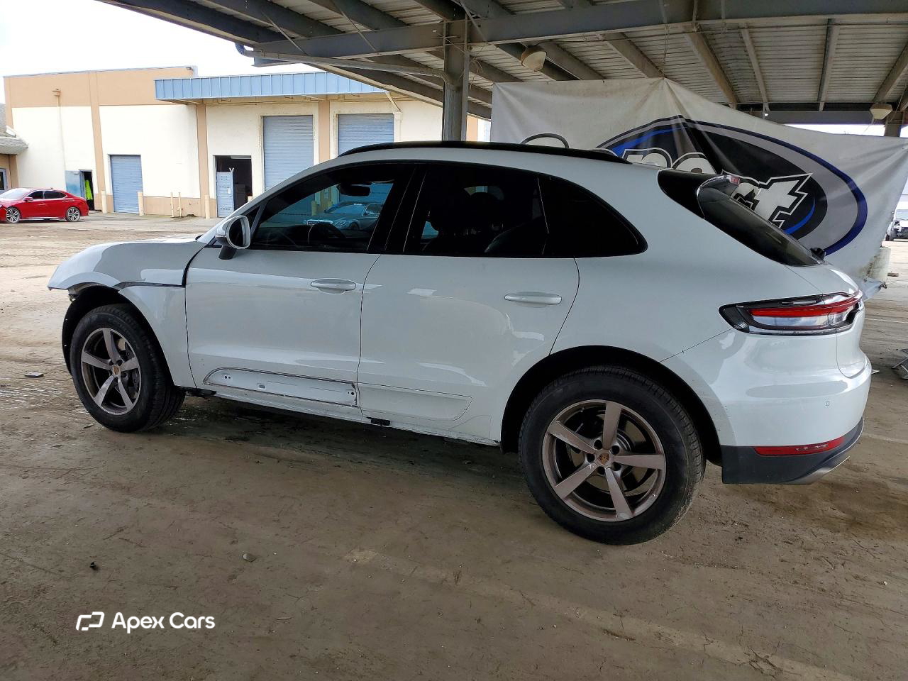 Porsche Macan 2021