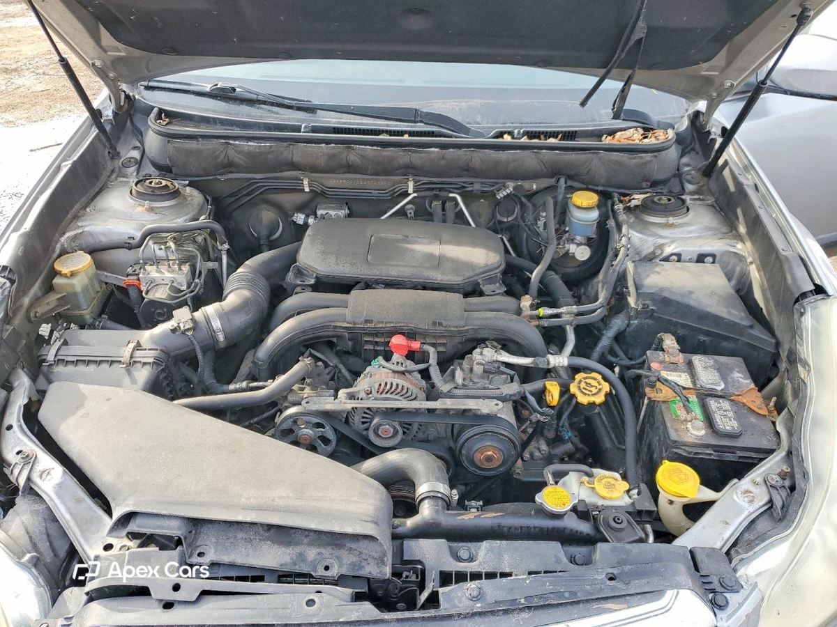 Subaru Outback 2011