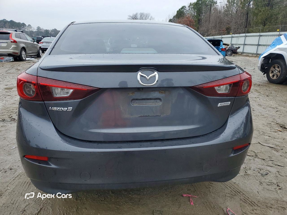 Mazda 3 2016