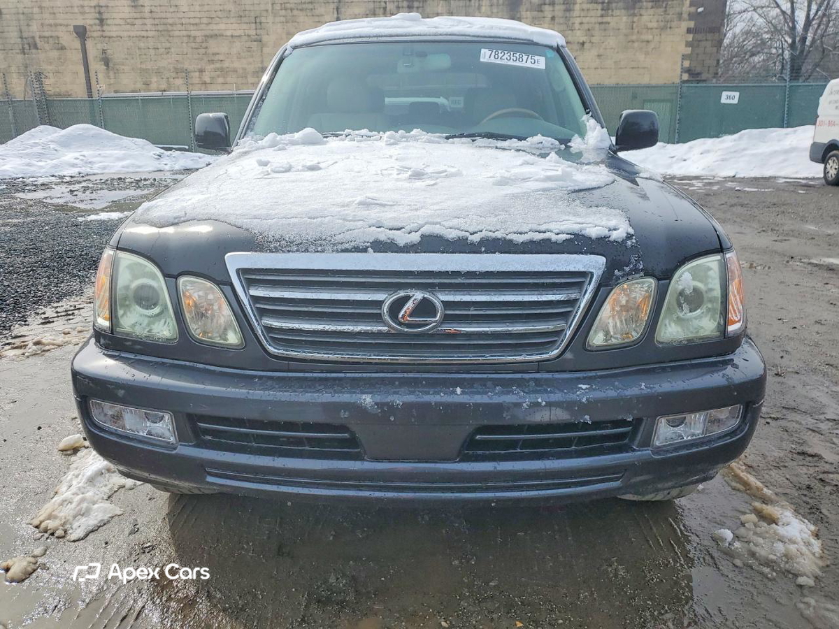 Lexus LX 2004