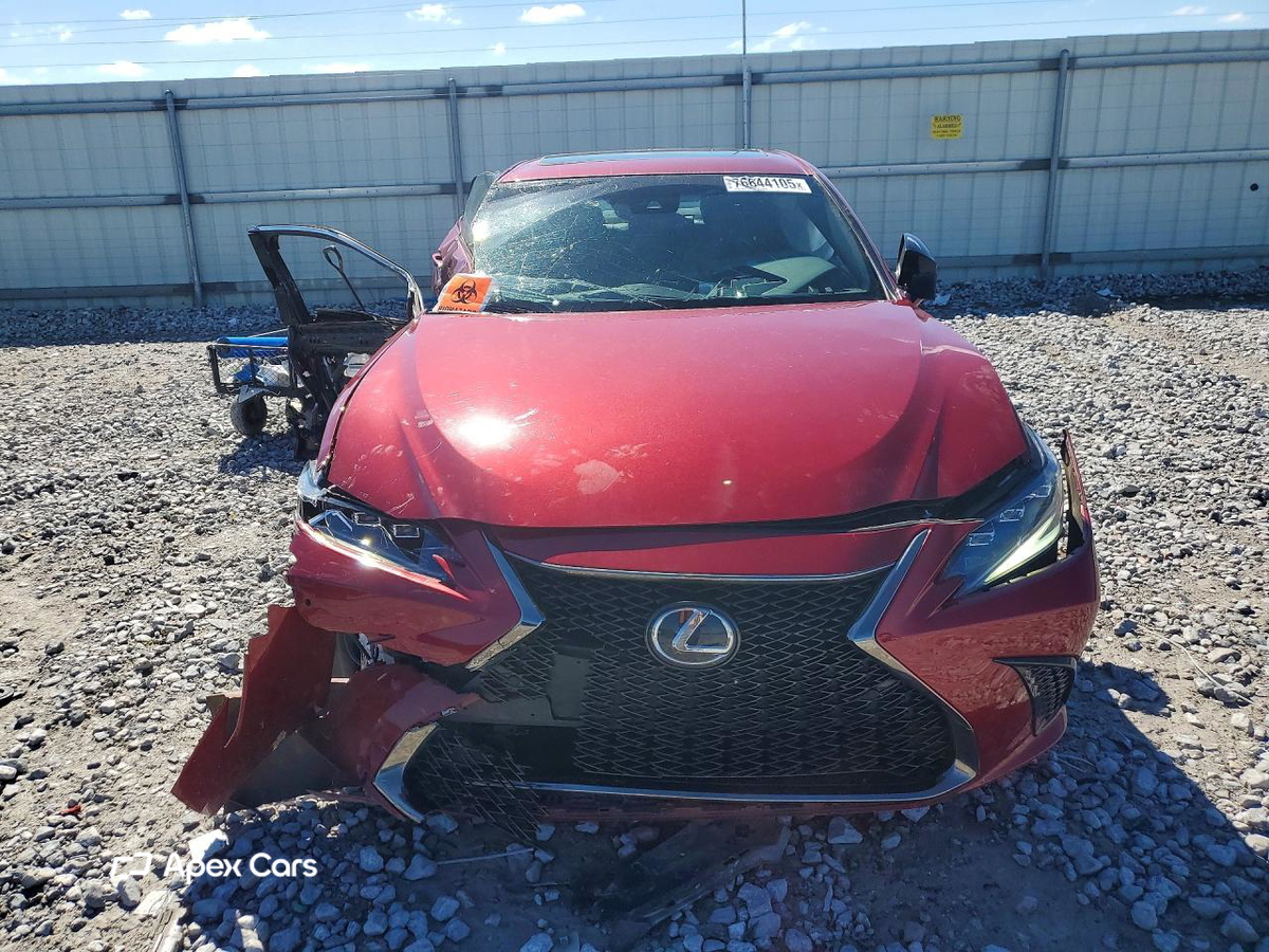 Lexus ES 2022