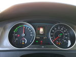 Volkswagen e Golf 2016
