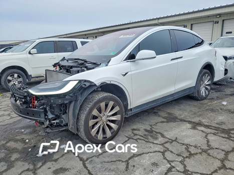 Tesla Model X 2019 - Image 1 of 14