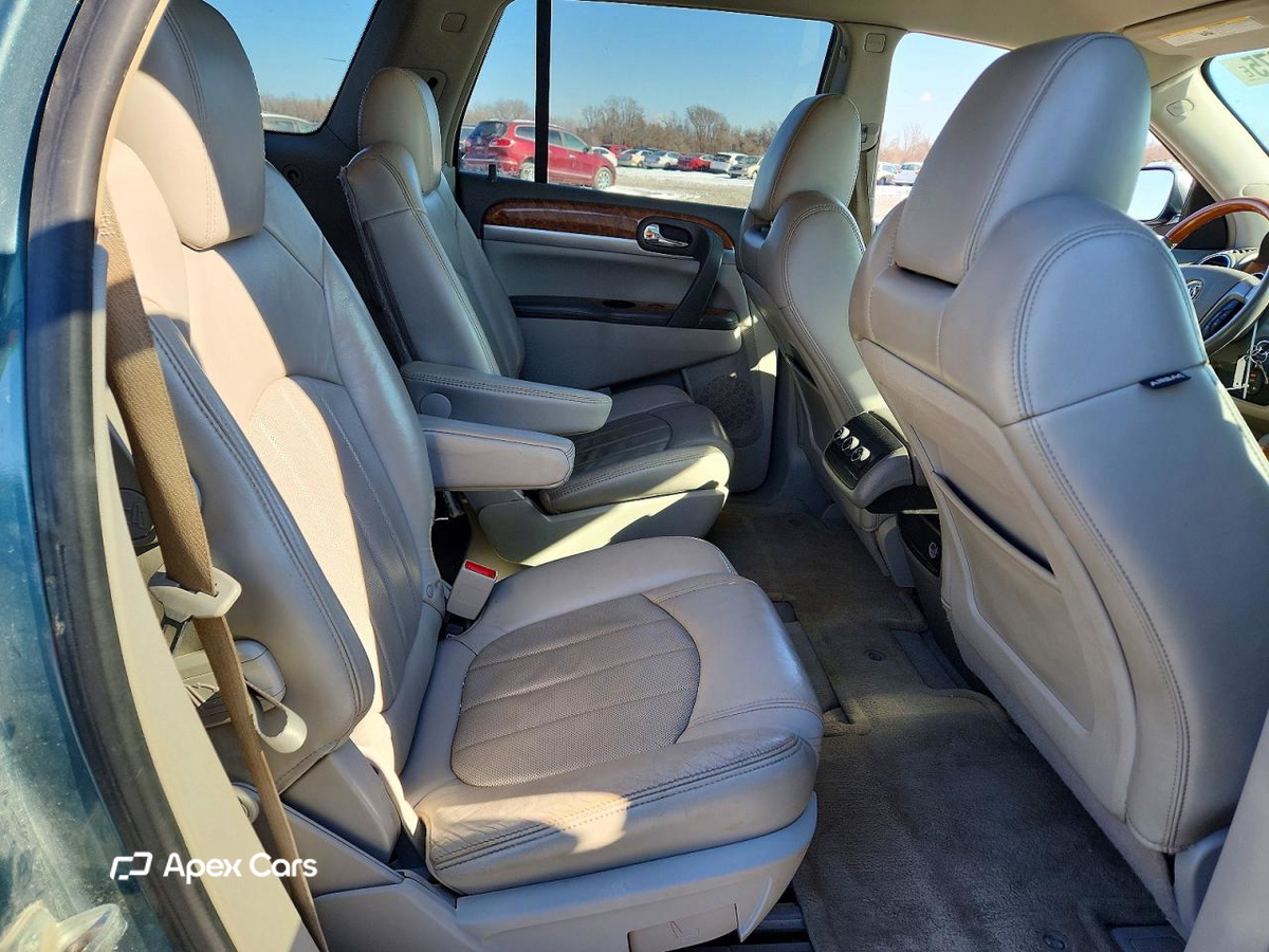 Buick Enclave 2010