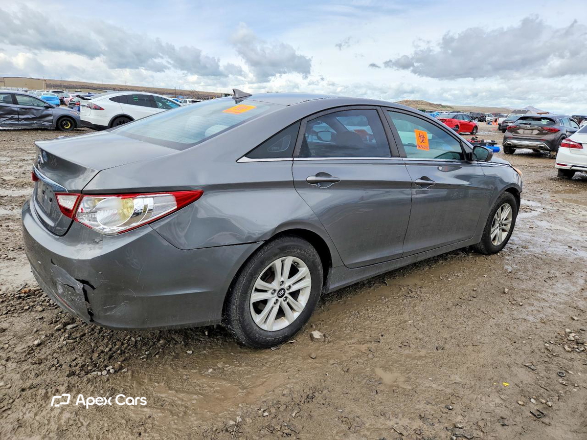 Hyundai Sonata 2013