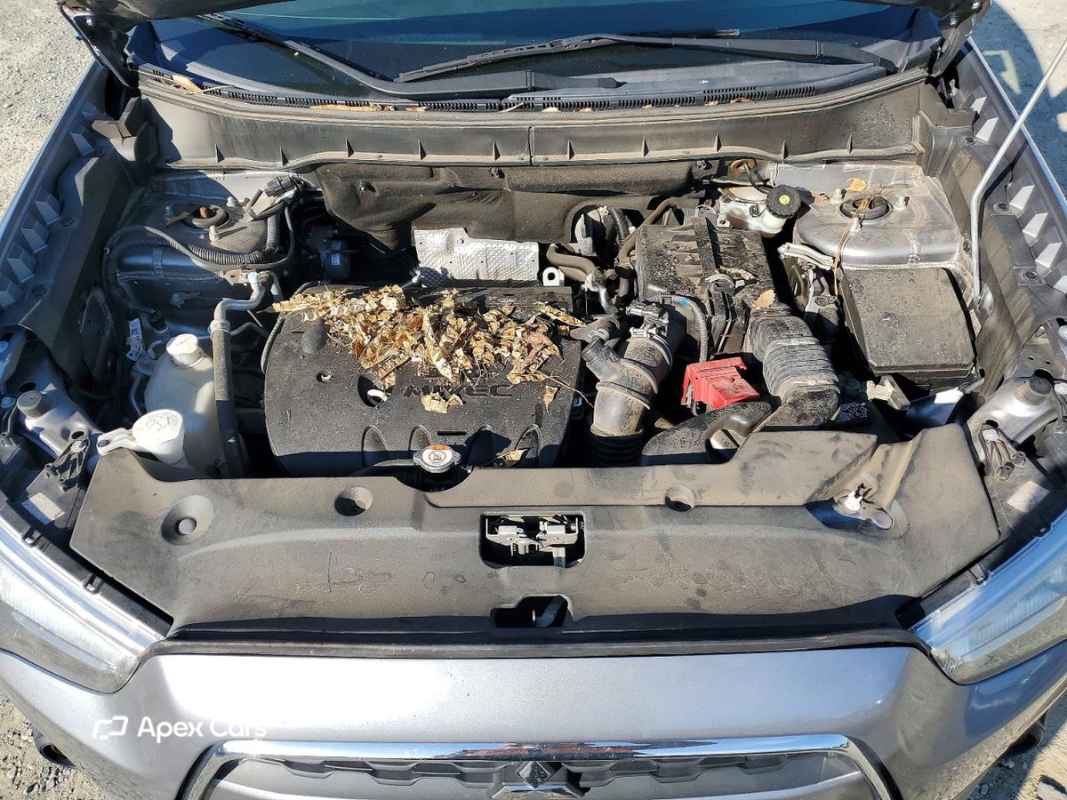 Mitsubishi Outlander 2015