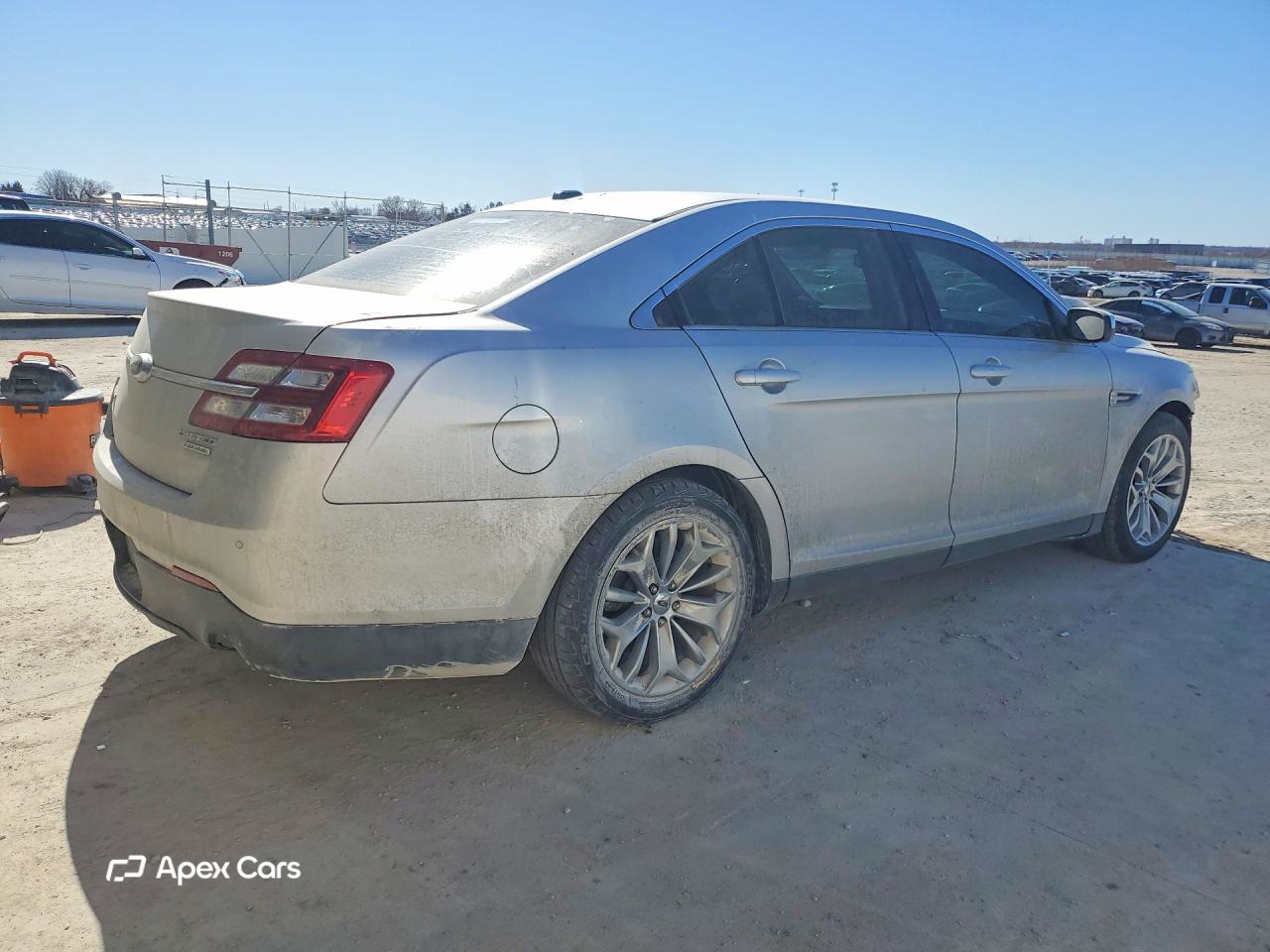 Ford Taurus 2013