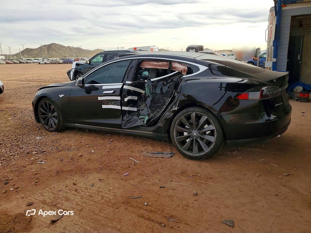 Tesla Model S 2015