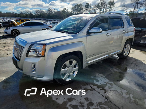 GMC Terrain 2015 - Image 1 of 14