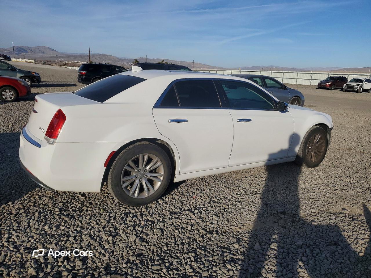 Chrysler 300 2016