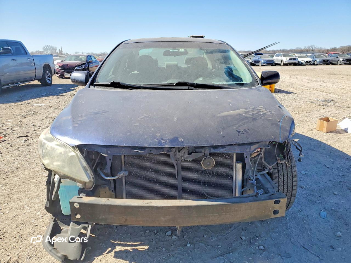 Toyota Corolla 2012